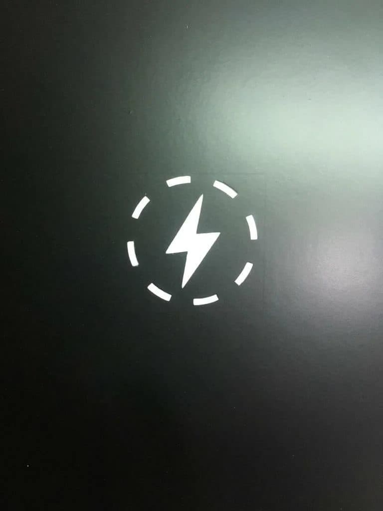 Беспроводное зарядное устройство скрытого монтажа Qistore Базис Pro